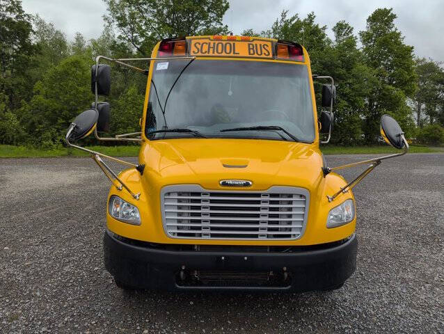 2019 Freightliner B2 Chassis