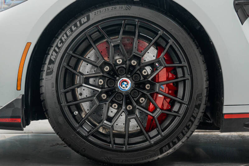 2023 BMW M4 CSL