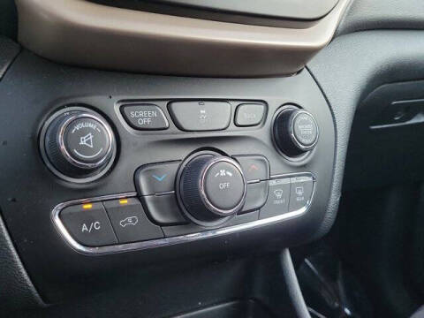 2018 Jeep Cherokee Latitude