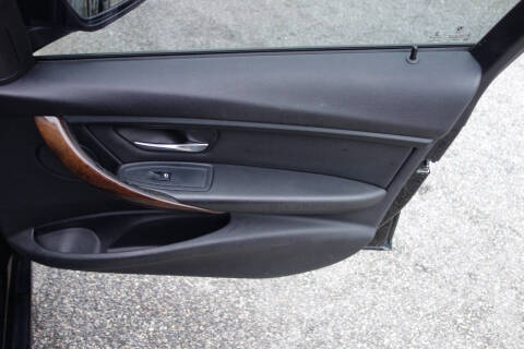 2015 BMW 3 Series 328i