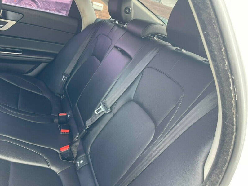 2017 Jaguar XF 35t
