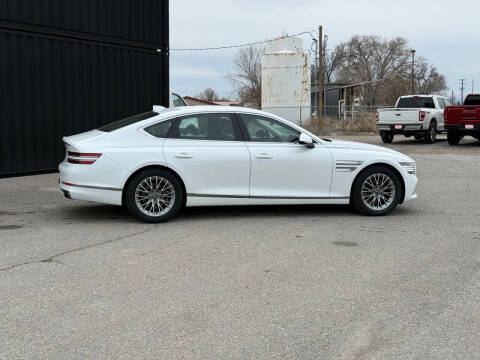 2023 Genesis G80
