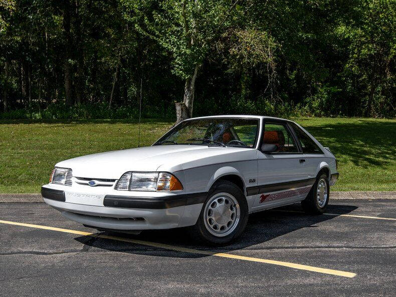 1989 Ford Mustang LX 5.0
