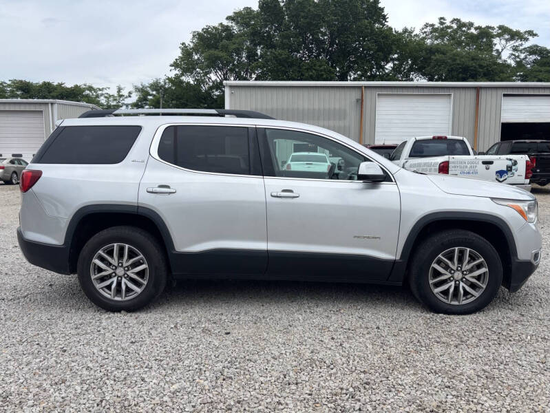 2017 GMC Acadia SLE-2