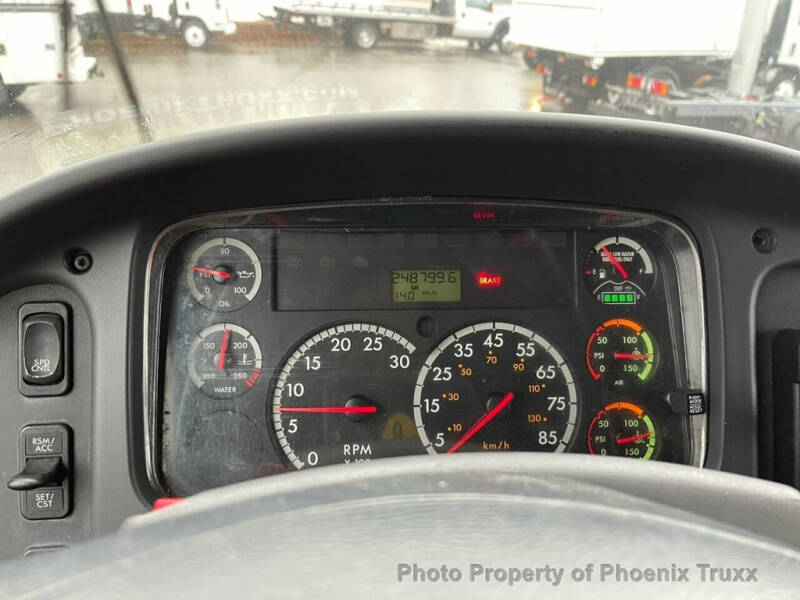 2015 Freightliner M2 106