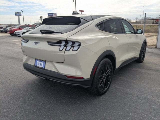 2025 Ford Mustang Mach-E Select