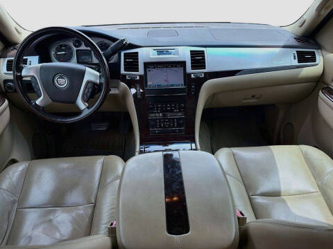 2011 Cadillac Escalade ESV Premium
