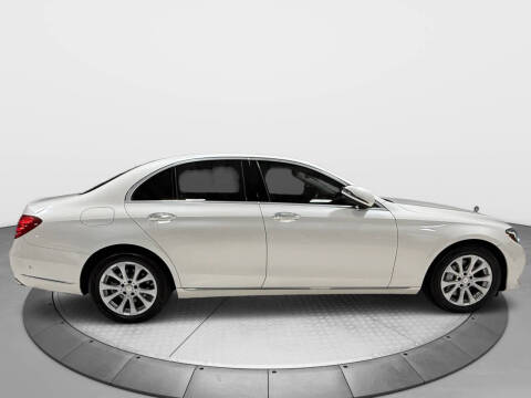 2017 Mercedes-Benz E-Class E 300