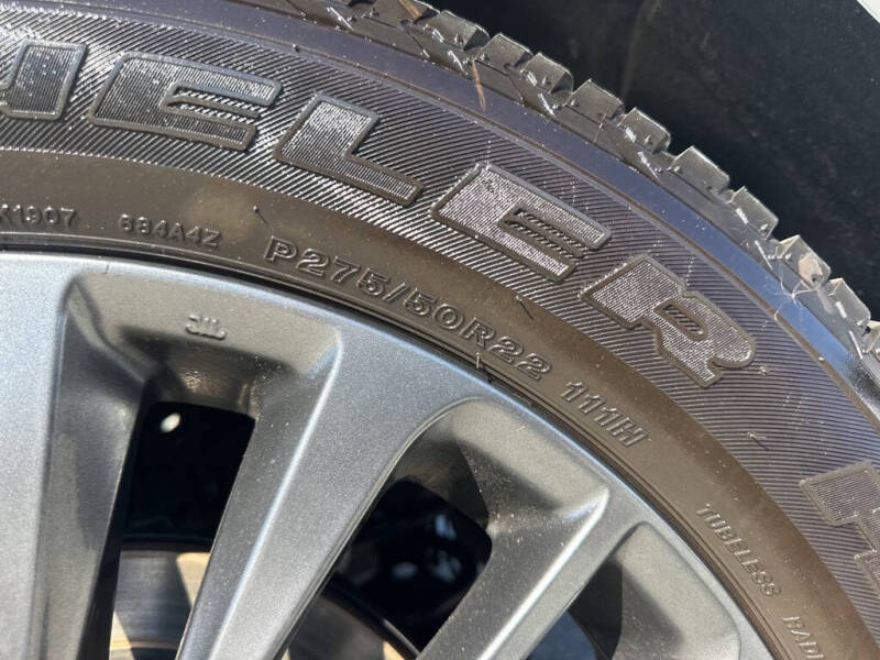 2023 Infiniti QX80 Premium Select