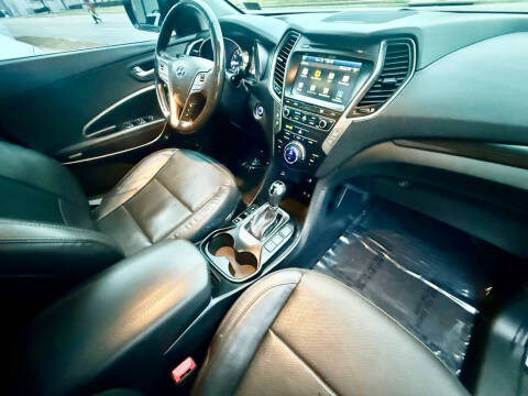 2017 Hyundai Santa Fe Sport 2.0T Ultimate