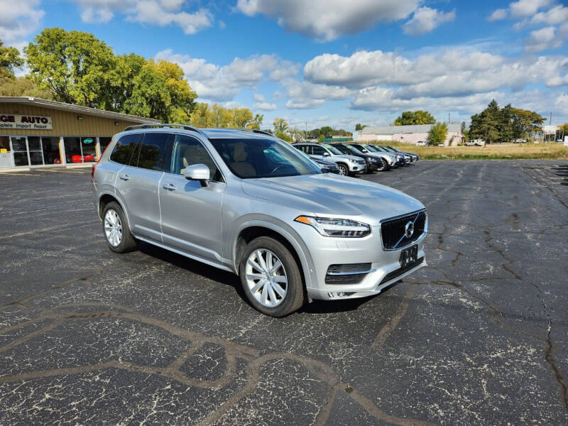 2019 Volvo XC90 T6 Momentum