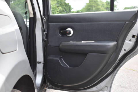 2012 Nissan Versa 1.8 S