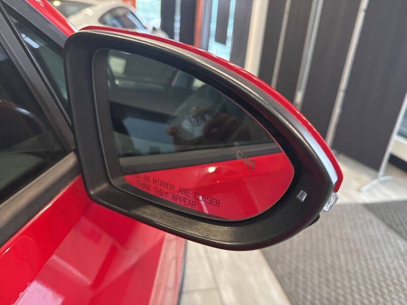 2017 Volkswagen Golf TSI Wolfsburg Edition