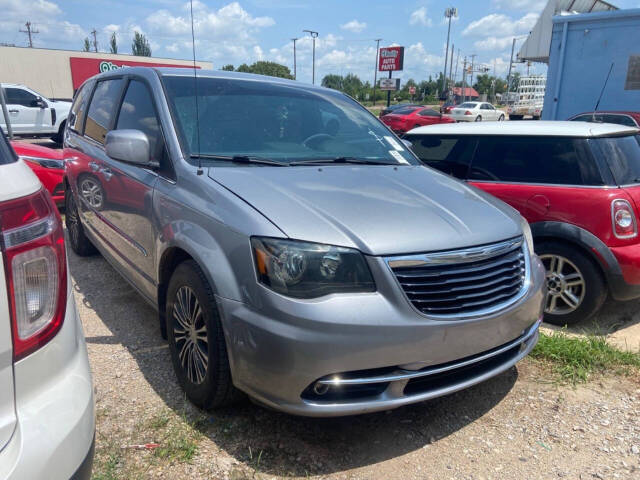 2014 Chrysler Town and Country for sale at Kathryns Auto Sales in Oklahoma City, OK