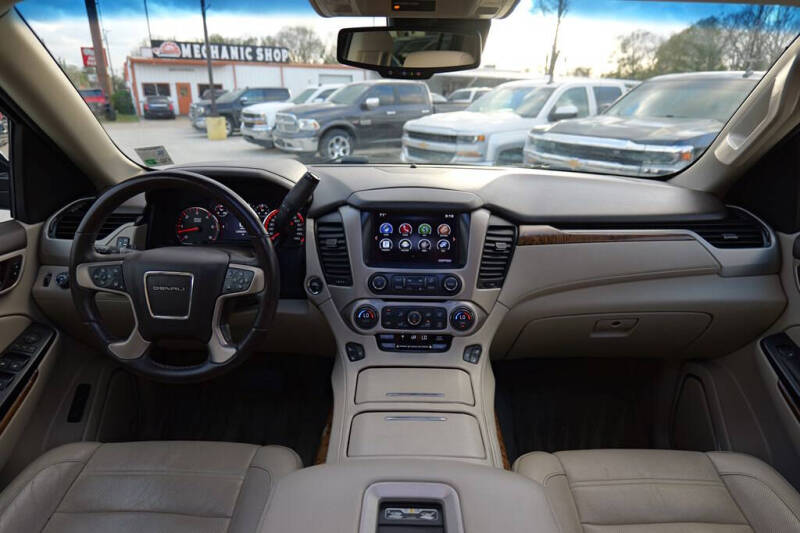 2015 GMC Yukon Denali