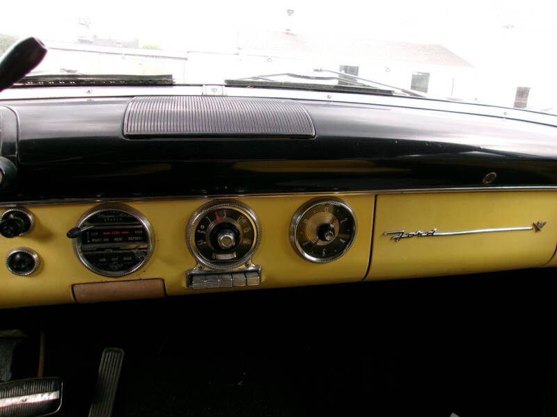 1955 Ford Fairlane