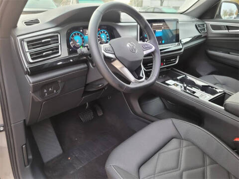 2025 Volkswagen Atlas Cross Sport SE