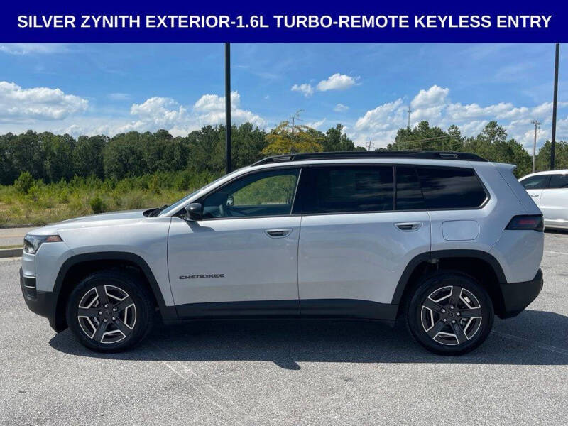 2026 Jeep Cherokee Laredo