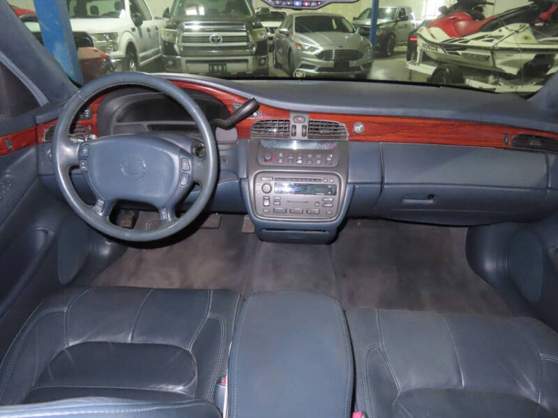 2005 Cadillac DeVille