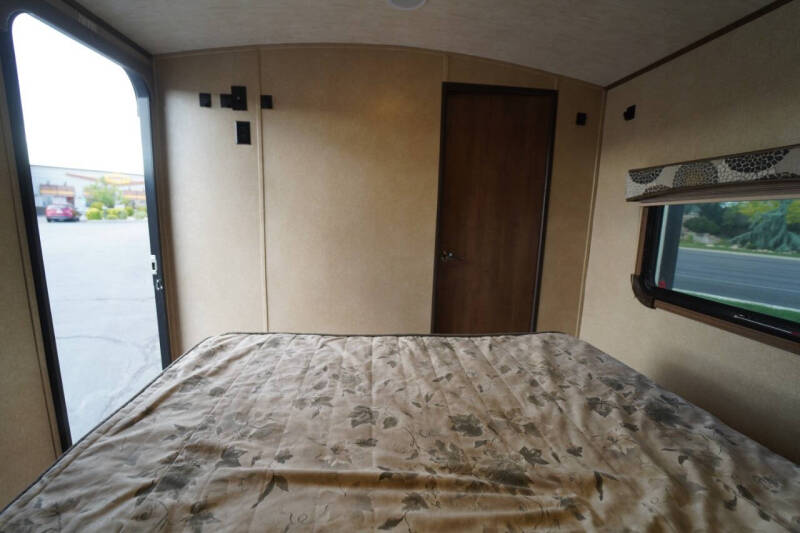 2016 Cruiser RV Fun Finder 231 LRK