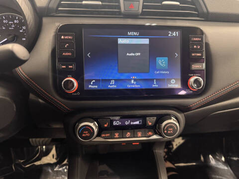 2025 Nissan Versa SR