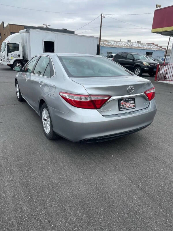 2016 Toyota Camry LE