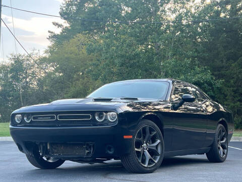 2015 Dodge Challenger SXT