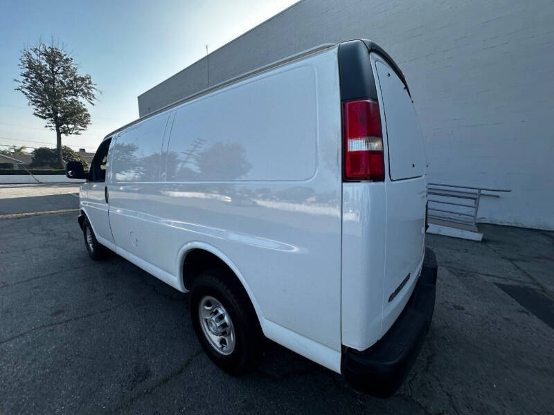 2019 Chevrolet Express 2500