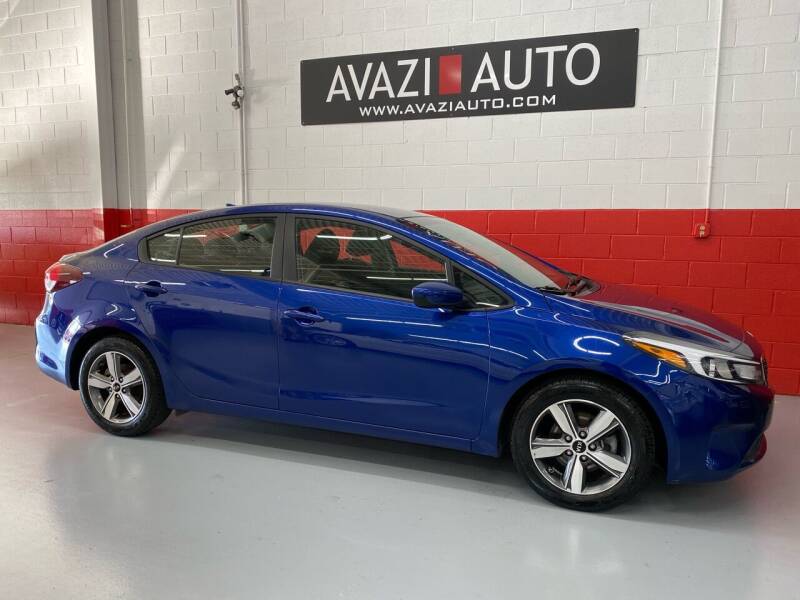 2018 Kia Forte for sale at AVAZI AUTO GROUP LLC in Gaithersburg MD