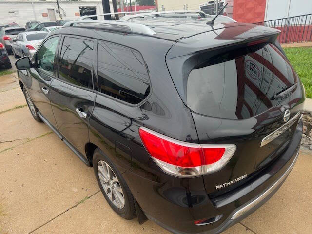 2015 Nissan Pathfinder SV
