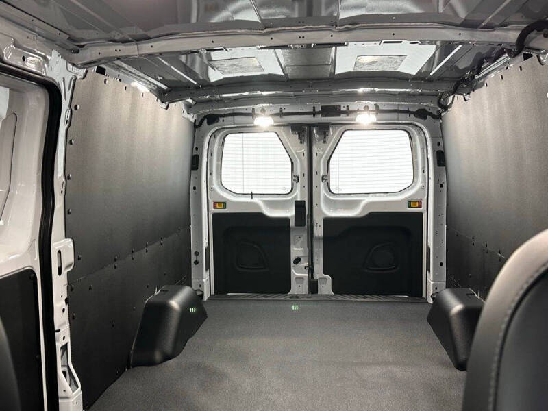 2025 Ford Transit