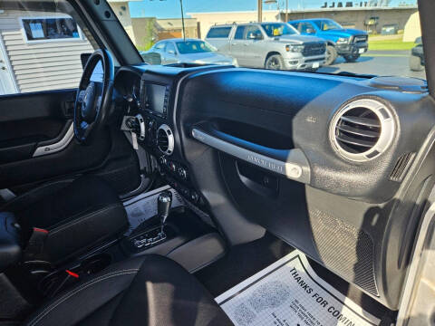 2016 Jeep Wrangler Unlimited Sahara