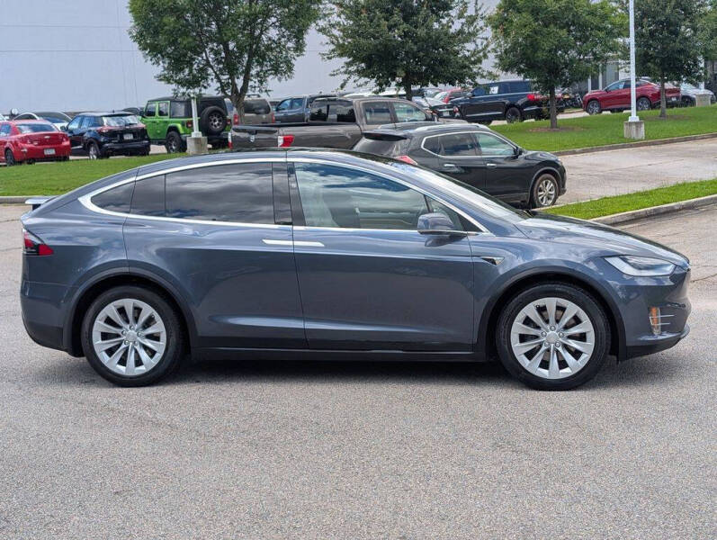 2020 Tesla Model X Long Range