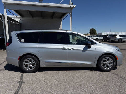 2023 Chrysler Pacifica Limited