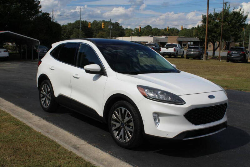 2020 Ford Escape Hybrid Titanium