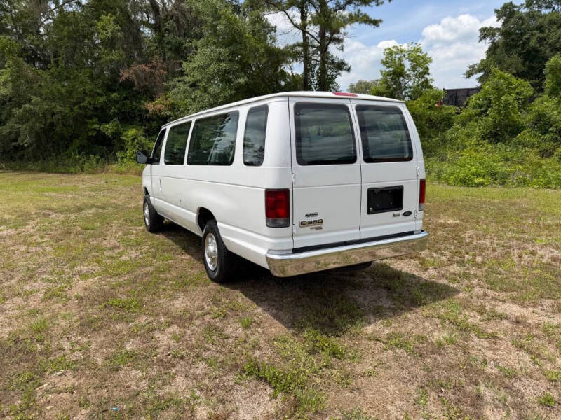 2013 Ford E-Series E-350 SD XLT
