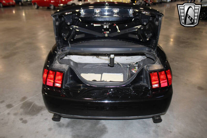 2003 Ford Mustang SVT Cobra