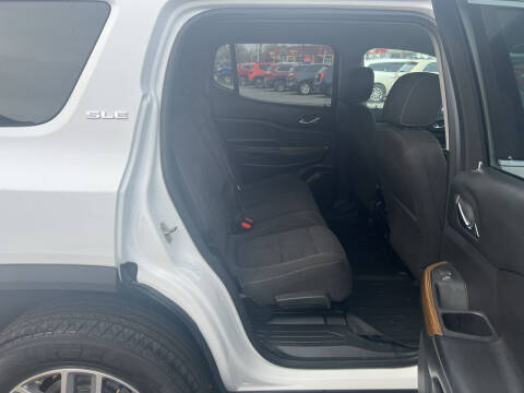 2017 GMC Acadia SLE-2