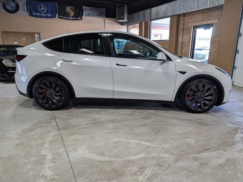 2022 Tesla Model Y Performance