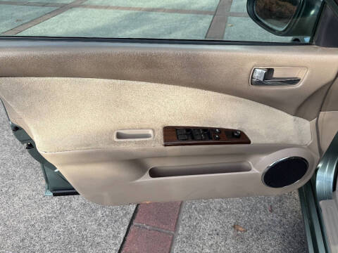 2005 Nissan Altima 3.5 SE