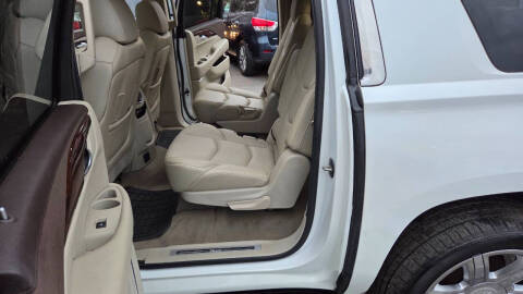 2016 Cadillac Escalade ESV Premium Collection