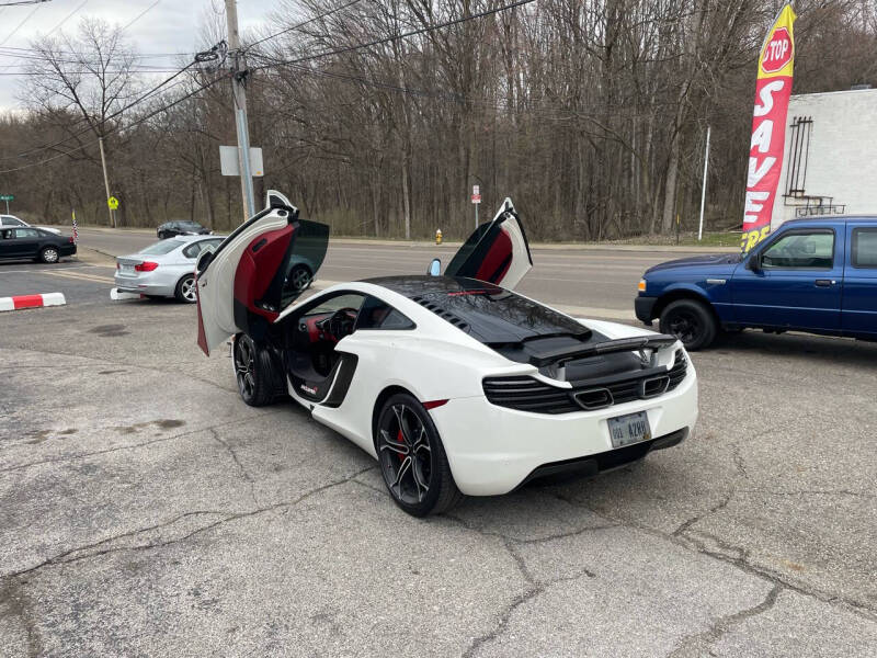2013 McLaren MP4-12C