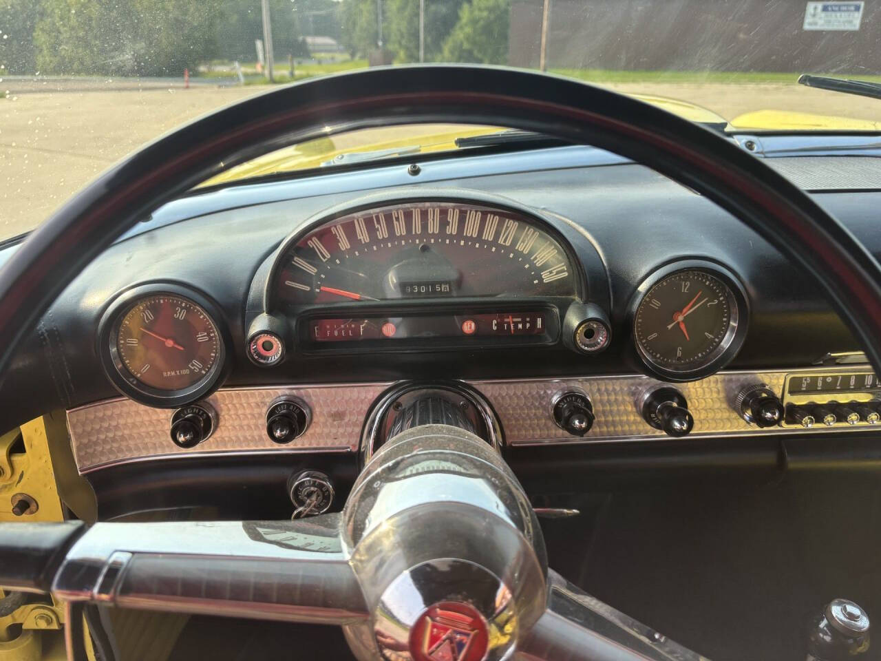 1955 Ford Thunderbird 30