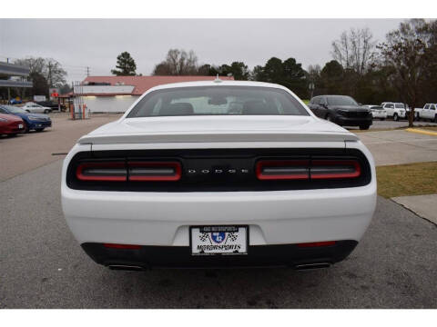2016 Dodge Challenger R/T Plus