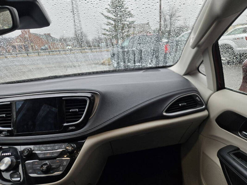 2017 Chrysler Pacifica Limited