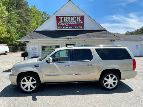 2011 Cadillac Escalade ESV for sale at BRIAN ALLEN'S TRUCK OUTFITTERS in Midlothian VA