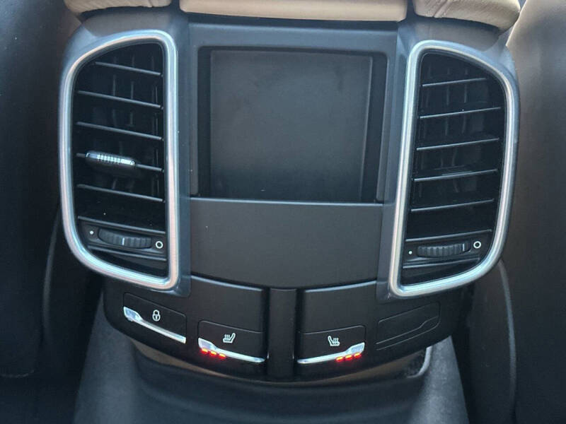 2014 Porsche Cayenne