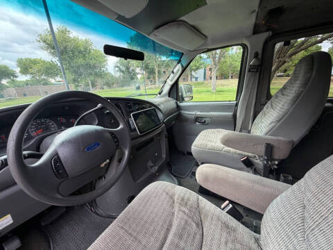 2003 Ford E-Series E-350 SD