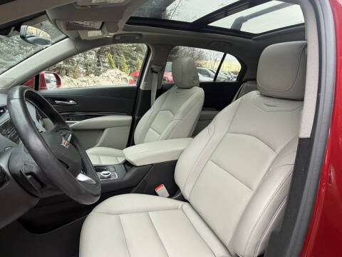 2021 Cadillac XT4 Luxury