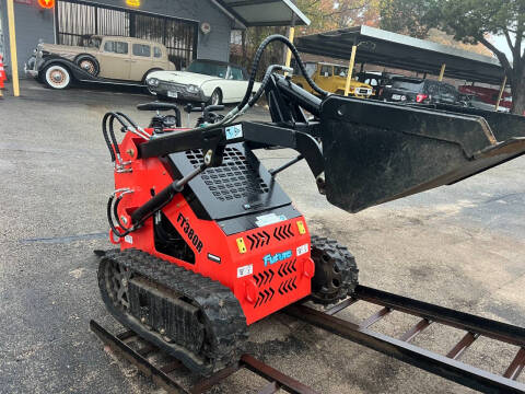 2025 FUTURE FT380R MINI SKID